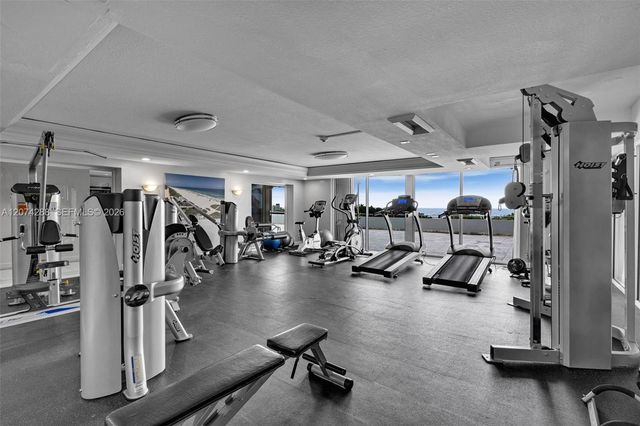 465 Ocean Drive 512, Miami Beach, FL 33139