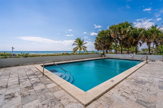 465 Ocean Drive 512, Miami Beach, FL 33139