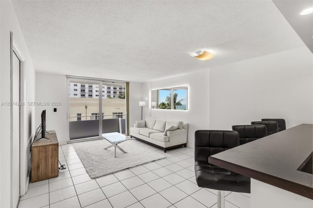 465 Ocean Drive 512, Miami Beach, FL 33139