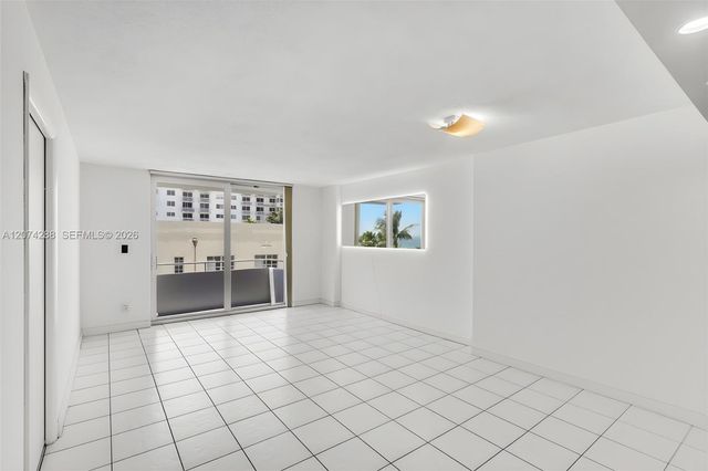 465 Ocean Drive 512, Miami Beach, FL 33139