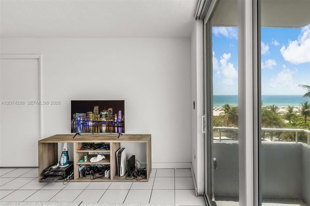 465 Ocean Drive 512, Miami Beach, FL 33139