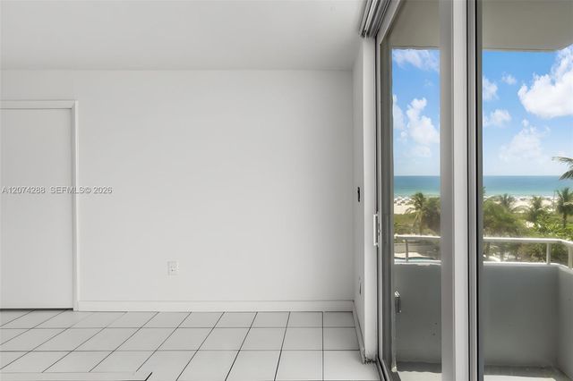 465 Ocean Drive 512, Miami Beach, FL 33139