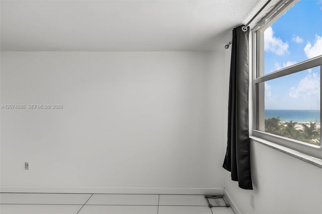 465 Ocean Drive 512, Miami Beach, FL 33139