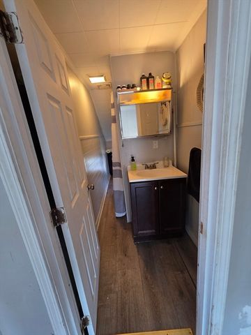 33 Plain St, Fall River, MA 02723