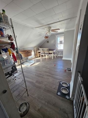 33 Plain St, Fall River, MA 02723