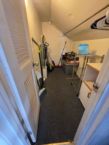 33 Plain St, Fall River, MA 02723