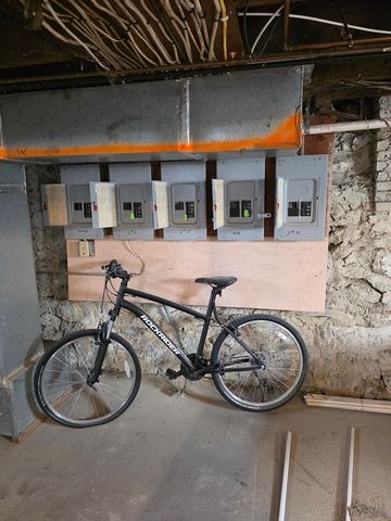 33 Plain St, Fall River, MA 02723