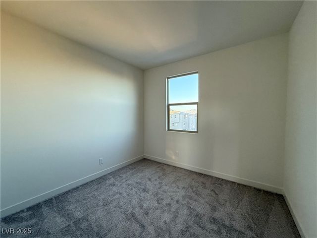 11749 Stone Curlew Avenue, Las Vegas, NV 89138