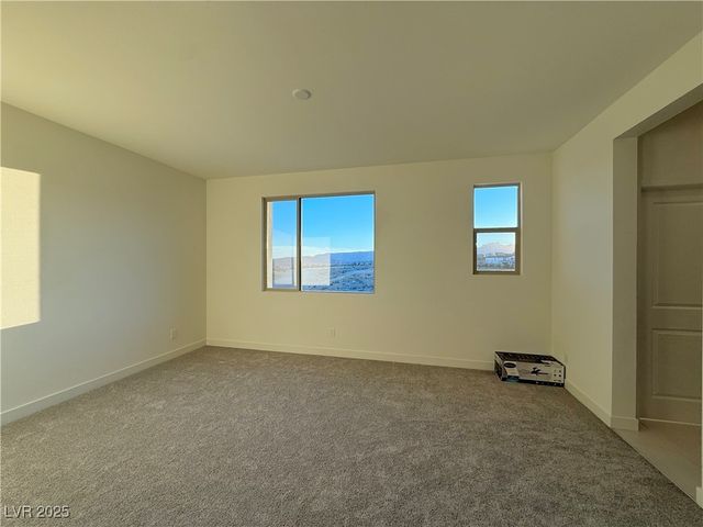 11749 Stone Curlew Avenue, Las Vegas, NV 89138