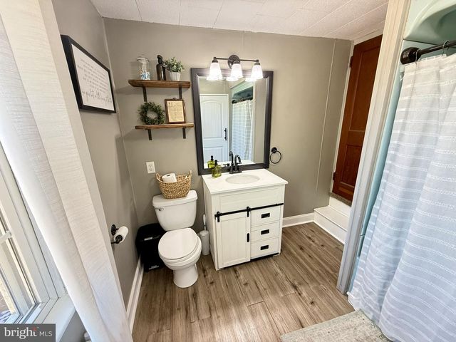 990 S RIDGE RD, Denver, PA 17517