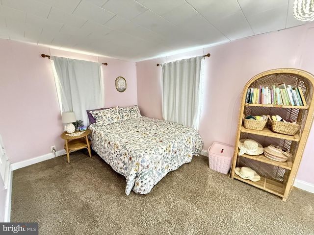 990 S RIDGE RD, Denver, PA 17517
