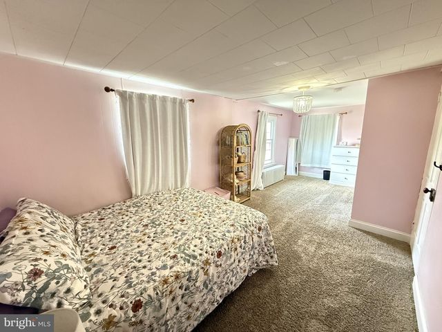 990 S RIDGE RD, Denver, PA 17517