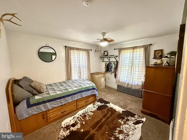 990 S RIDGE RD, Denver, PA 17517