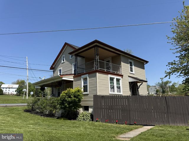 990 S RIDGE RD, Denver, PA 17517