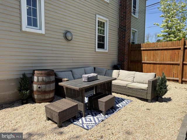990 S RIDGE RD, Denver, PA 17517