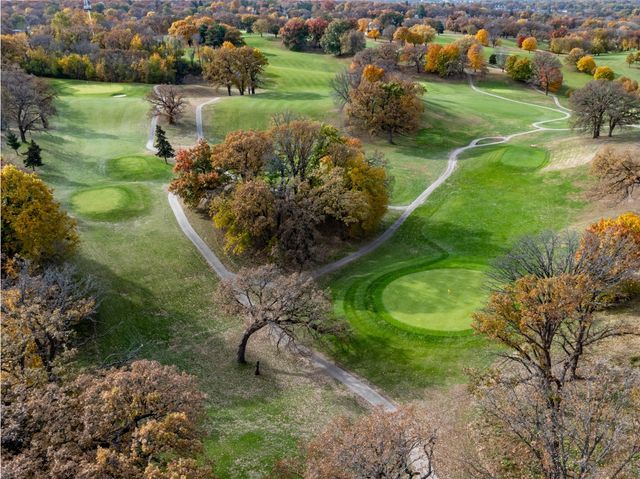 4902 University Avenue 225, Des Moines, IA 50311