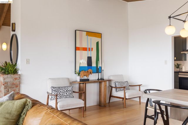 663 Grizzly Peak Blvd, Berkeley, CA 94708