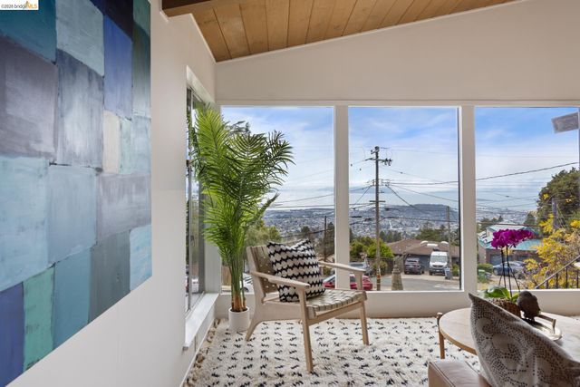 663 Grizzly Peak Blvd, Berkeley, CA 94708