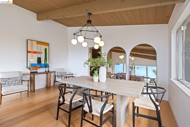 663 Grizzly Peak Blvd, Berkeley, CA 94708