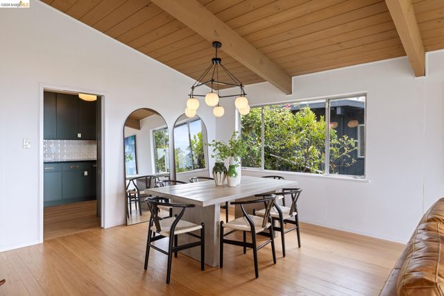 663 Grizzly Peak Blvd, Berkeley, CA 94708