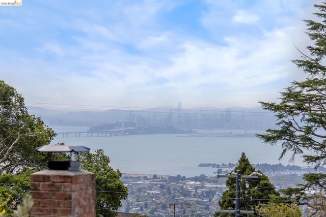 663 Grizzly Peak Blvd, Berkeley, CA 94708