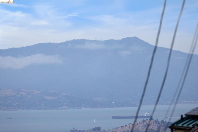 663 Grizzly Peak Blvd, Berkeley, CA 94708