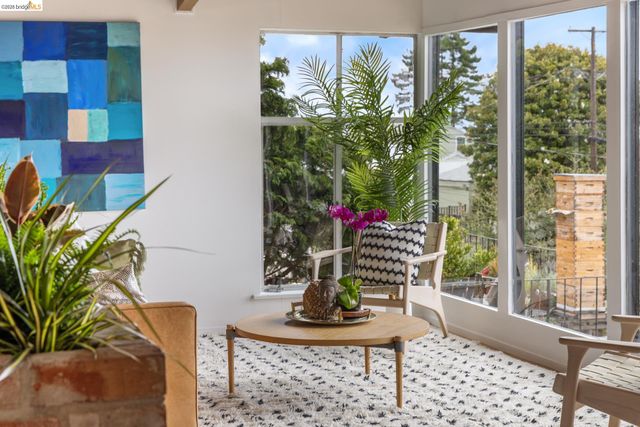 663 Grizzly Peak Blvd, Berkeley, CA 94708