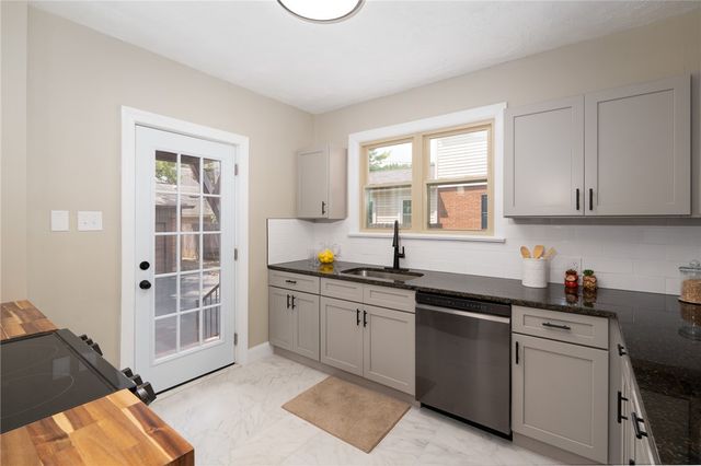 220 Greenmount Boulevard, Oakwood, OH 45419