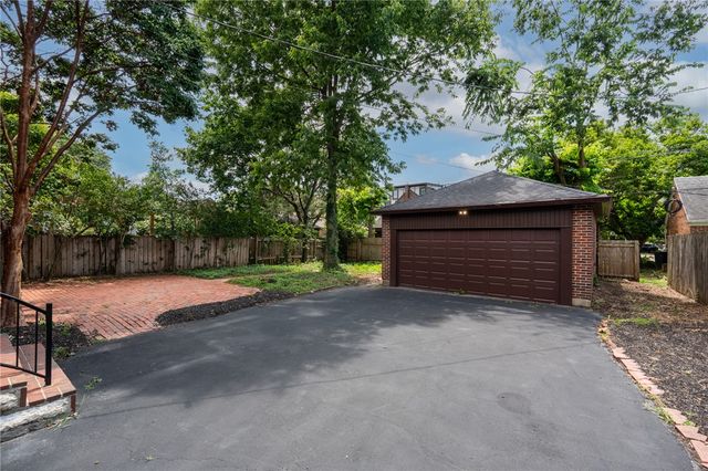 220 Greenmount Boulevard, Oakwood, OH 45419