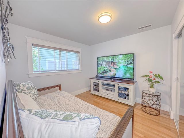 4032 Elmwood Court, Riverside, CA 92506