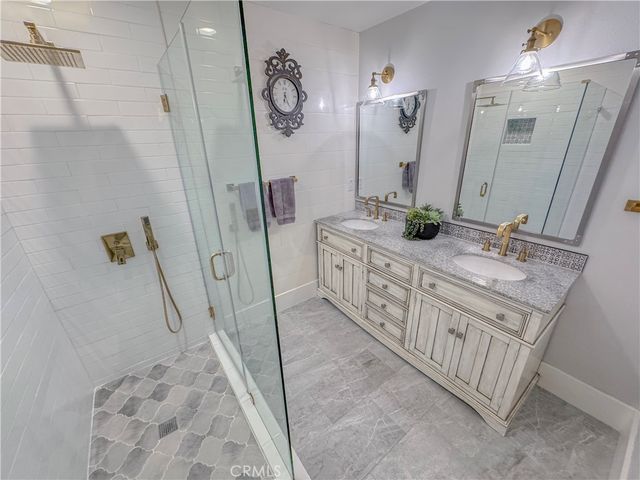 4032 Elmwood Court, Riverside, CA 92506