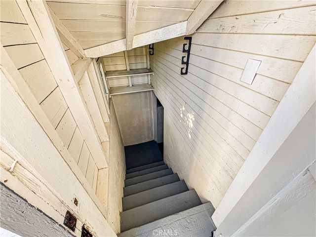 4032 Elmwood Court, Riverside, CA 92506