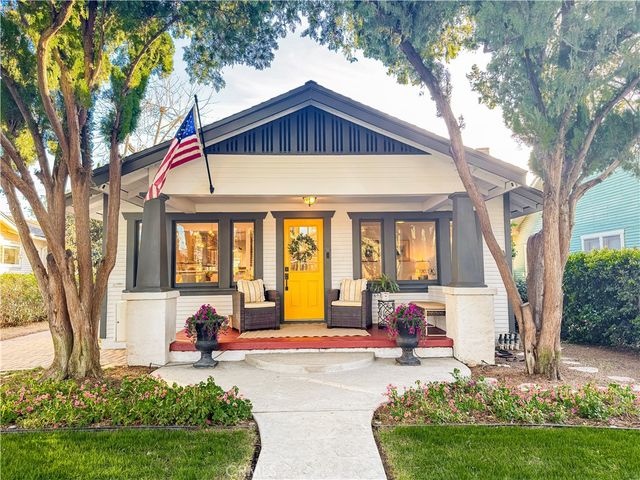 4032 Elmwood Court, Riverside, CA 92506