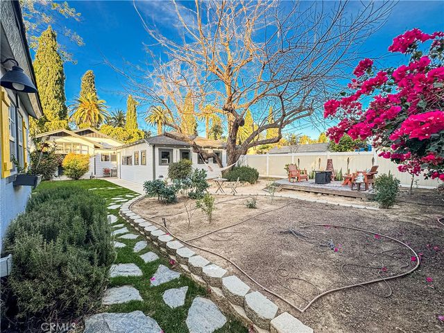 4032 Elmwood Court, Riverside, CA 92506