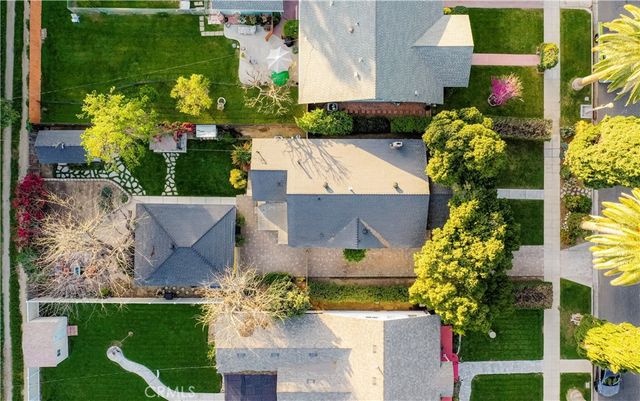 4032 Elmwood Court, Riverside, CA 92506