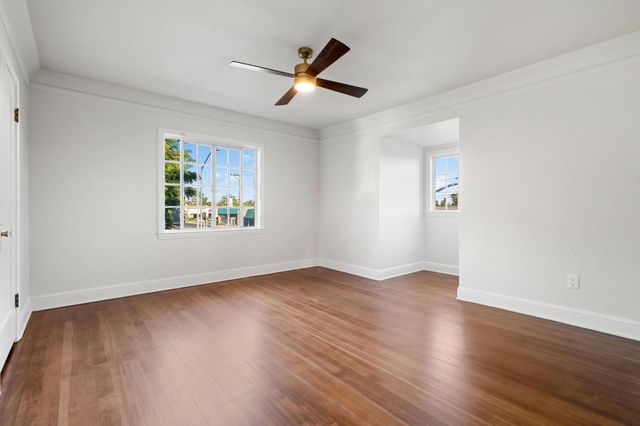 823 W Lodi Ave, Lodi, CA 95240
