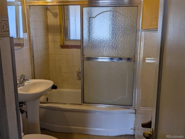 2925 Pontiac Street, Denver, CO 80207