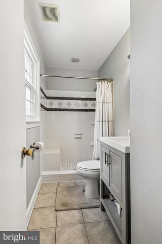 1002 DEVERE DR, Silver Spring, MD 20903