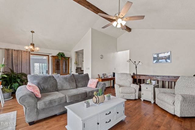 255 West Old Kentucky Road, Greeneville, TN 37743