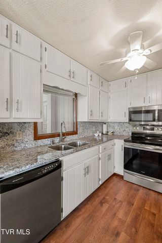 255 West Old Kentucky Road, Greeneville, TN 37743