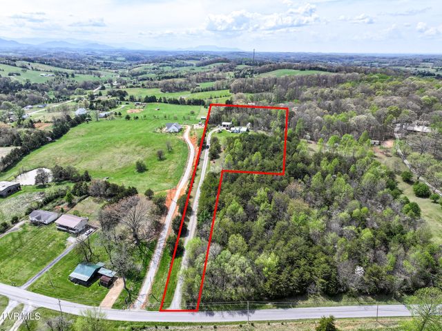 255 West Old Kentucky Road, Greeneville, TN 37743