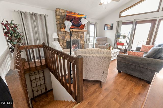 255 West Old Kentucky Road, Greeneville, TN 37743