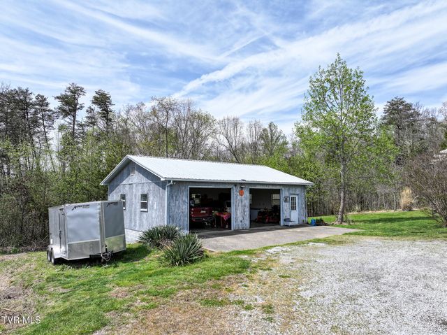 255 West Old Kentucky Road, Greeneville, TN 37743