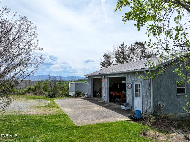 255 West Old Kentucky Road, Greeneville, TN 37743