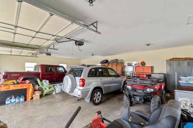 255 West Old Kentucky Road, Greeneville, TN 37743