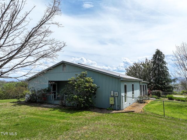255 West Old Kentucky Road, Greeneville, TN 37743