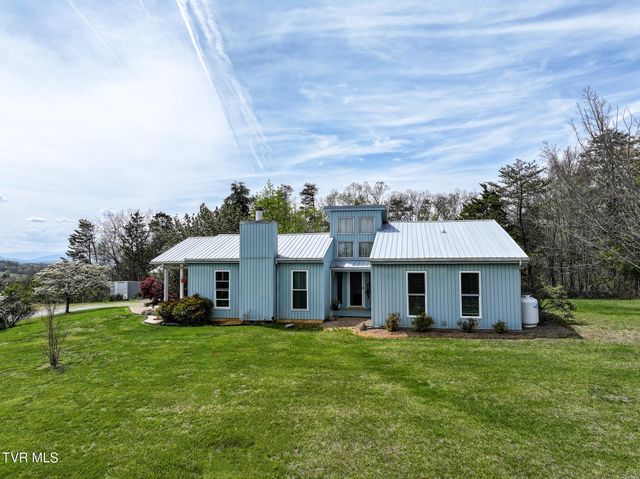 255 West Old Kentucky Road, Greeneville, TN 37743