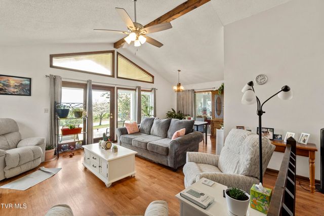 255 West Old Kentucky Road, Greeneville, TN 37743