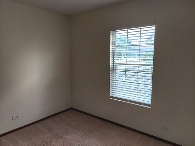 1935 APPALOOSA Drive, Naperville, IL 60565