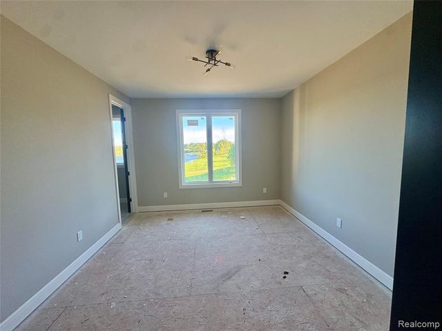 6281 31 Mile Road, Washington, MI 48095